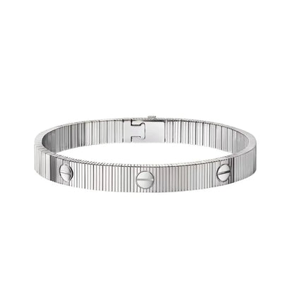 [Lucky Love] Clover 5-Motif & LOVE Unlimited Bracelet Set