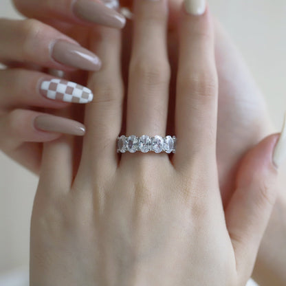 [LUCKY LOVE]Dainty Elongated Cushion Cut Tennis Ring