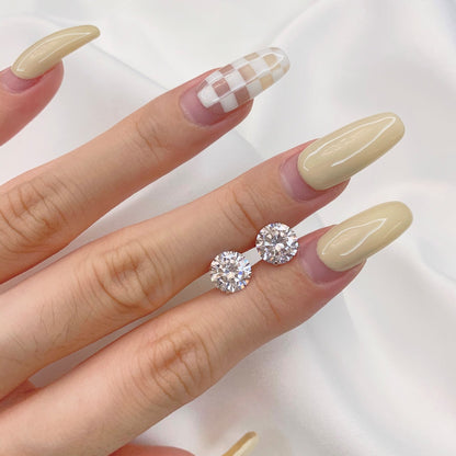 [LUCKY LOVE]Stylish Shiny Round Center Stone Stud Earrings