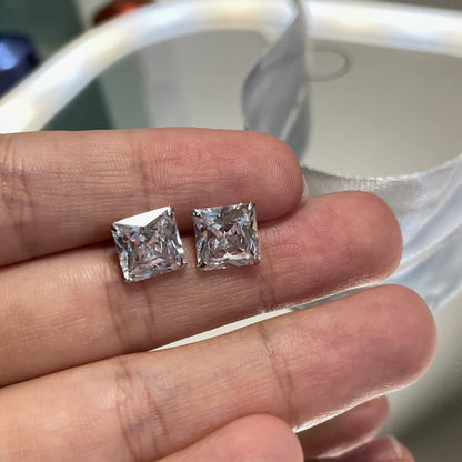 [LUCKY LOVE]Ornate Square Shape Earrings