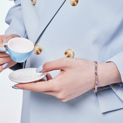[LUCKY LOVE]Ornate Sparkling Multi Cut Party Bracelet