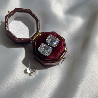 [LUCKY LOVE]Dazzling Square Shape Earrings