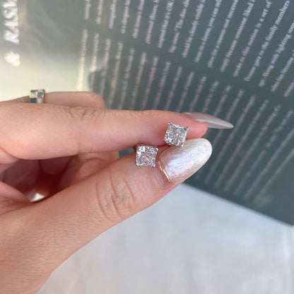 [LUCKY LOVE]1.0 Carat Radiant Princess Cut Wedding Earrings