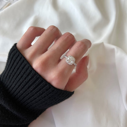 [LUCKY LOVE]Dazzling Resplendent Round Cut Wedding Ring