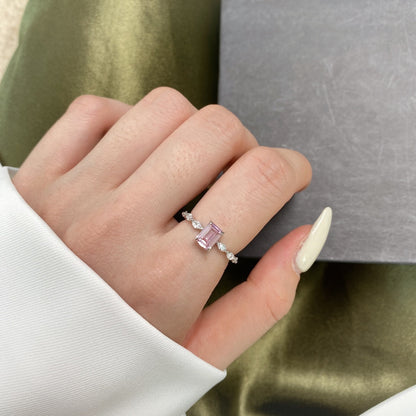 [LUCKY LOVE]1.0 Carat Dainty Resplendent Radiant Cut Daily Ring