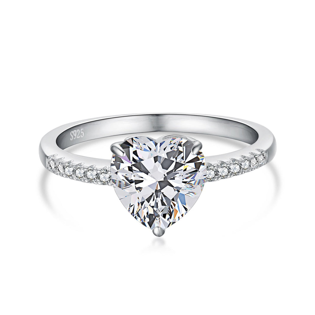 [LUCKY LOVE]2.0 Carat Dazzling Lustrous Heart Cut Lover Ring