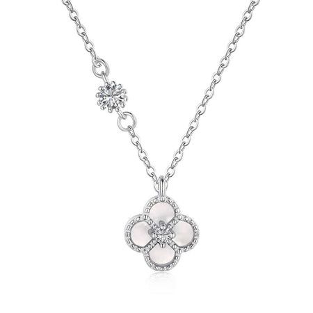 [LUCKY LOVE]Delicate Flower Shape Necklace