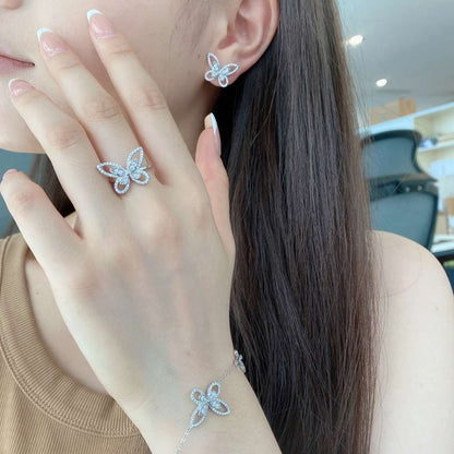 [LUCKY LOVE]Delicate Butterfly Pendant Bracelet