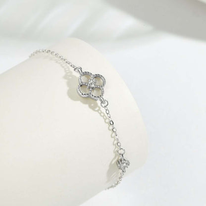 [LUCKY LOVE]Delicate Four Leaf Clover Bracelet