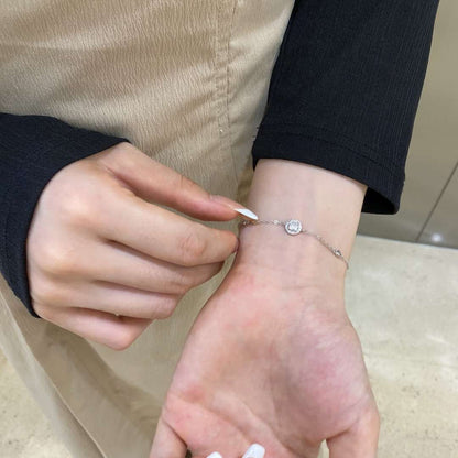 [LUCKY LOVE]Dazzling Round Cut Shape Bracelet