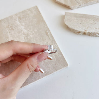 [LUCKY LOVE]2.0 Carat Dazzling Sparkling Radiant Cut Party Ring