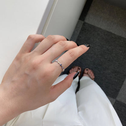 [LUCKY LOVE]Unique Trapezoid Cut Daily Ring