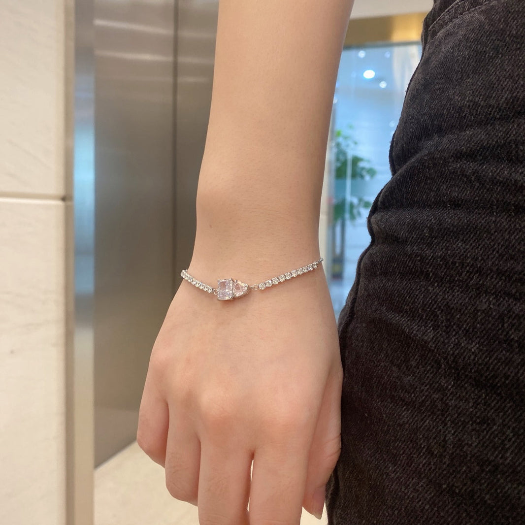 [LUCKY LOVE]Dazzling Unique Multi Shape Lover Bracelet