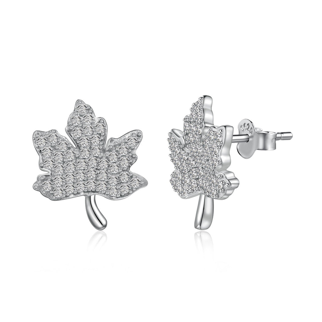 [LUCKY LOVE]Exquisite Maple Leaf Design Earrings