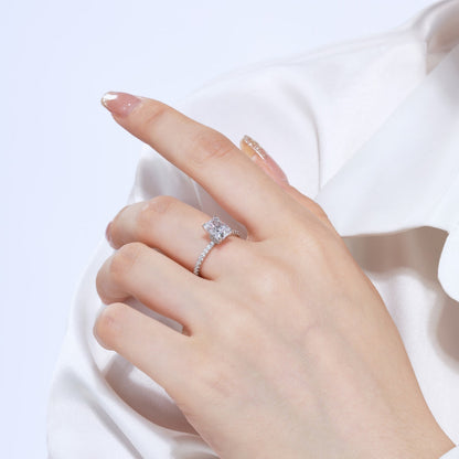 [LUCKY LOVE]2.0 Carat Dazzling Sparkling Radiant Cut Party Ring
