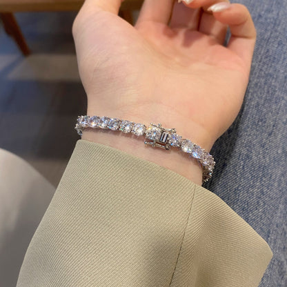 [LUCKY LOVE]Ornate Sparkling Round Cut Wedding Bracelet
