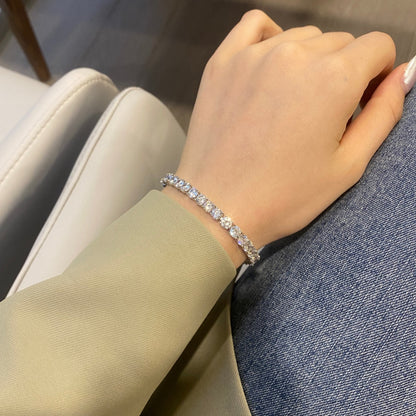 [LUCKY LOVE]Ornate Sparkling Round Cut Wedding Bracelet