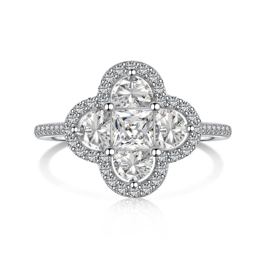 [LUCKY LOVE]Luxurious Eternity Flower Shape Banquet Ring