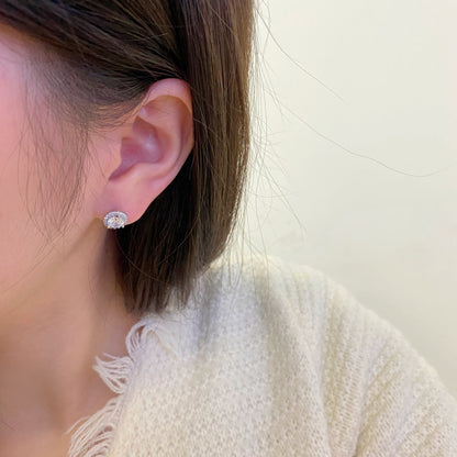 [LUCKY LOVE]Classic Princess Round Shape Earrings