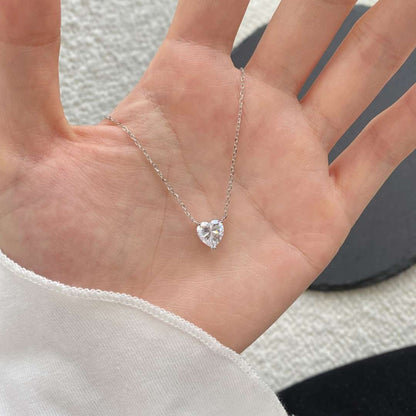 [LUCKY LOVE]Heart Shape Main Stone Pendant Collarbone Necklace