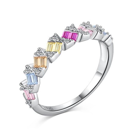[LUCKY LOVE]Delicate Vibrant Emerald Cut Daily Ring