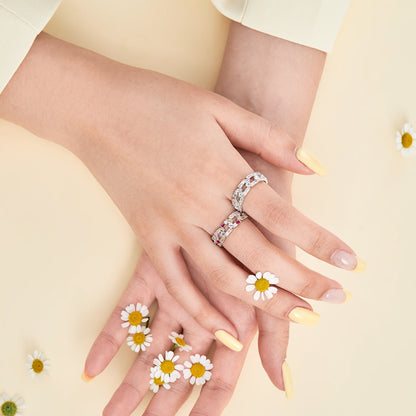 [LUCKY LOVE]Sparkling Vibrant Emerald Cut Daily Ring