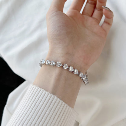 [LUCKY LOVE]0.75 Carat Elegant Romantic Heart Shape Lover Bracelet