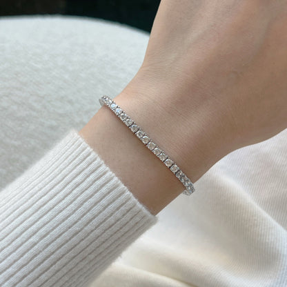 [LUCKY LOVE]Dainty Charming Round Cut Tennis Bracelet