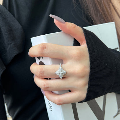 [LUCKY LOVE]Luxurious Colorful Flower Shape Banquet Ring