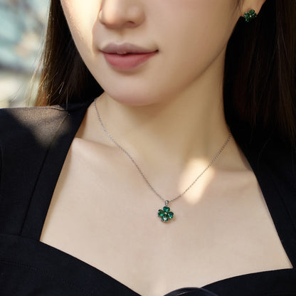 [LUCKY LOVE]Heart-Shaped Four-Leaf Clover Bead Necklace