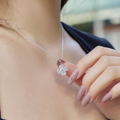 [LUCKY LOVE]Heart-Shaped Four-Leaf Clover Bead Necklace