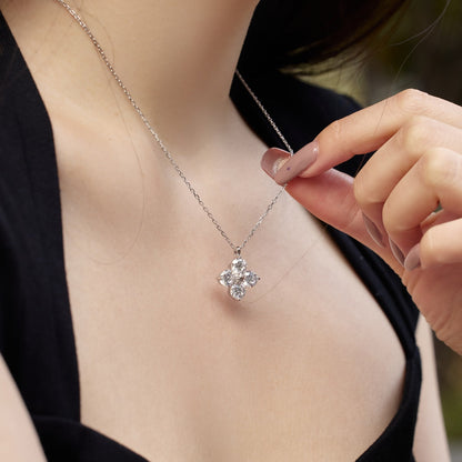 [LUCKY LOVE]Four-Leaf Clover And Eight-Pointed Star Necklace