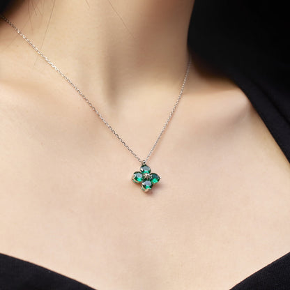 [LUCKY LOVE]Four-Leaf Clover And Eight-Pointed Star Necklace