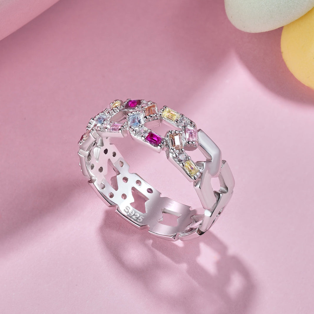 [LUCKY LOVE]Sparkling Vibrant Emerald Cut Daily Ring