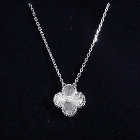 [LUCKY LOVE]CLOVER  15MM DIAMOND LASER NECKLACE SILVER