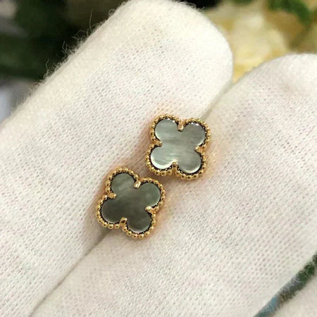 [LUCKY LOVE]CLOVER MINI 9.5MM GRAY MOP EARRINGS