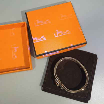 [LUCKY LOVE]H YELLOW BRACELET