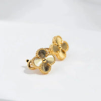 [LUCKY LOVE]CLOVER MEDIUM 1 MOTIFS LASER EARRINGS