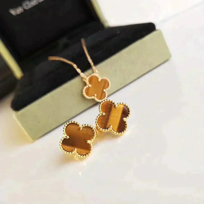 [LUCKY LOVE]CLOVER MEDIUM 1 MOTIFS TIGER EYE EARRINGS