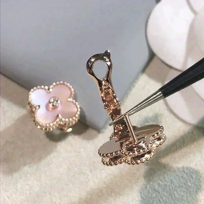 [LUCKY LOVE]CLOVER MEDIUM 1 MOTIFS  PINK MOP DIAMOND EARRINGS