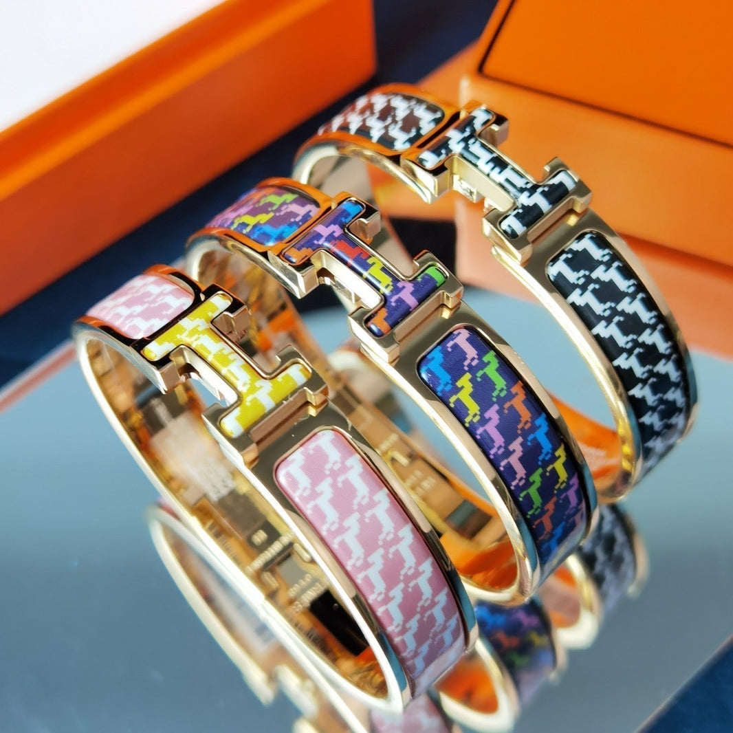 [LUCKY LOVE]H HORSE BRACELET 12MM