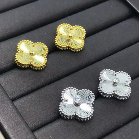 [LUCKY LOVE]CLOVER MINI 9.5MM LASER EARRINGS