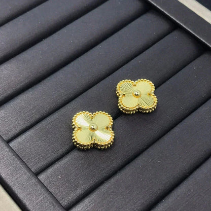 [LUCKY LOVE]CLOVER MINI 9.5MM LASER EARRINGS
