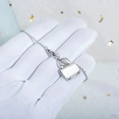 [LUCKY LOVE]AMULETTE PEDANT SILVER NECKLACE