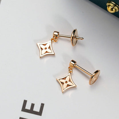 [LUCKY LOVE]STAR EARRINGS GOLD