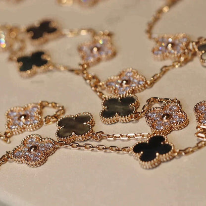[LUCKY LOVE]CLOVER 20 MOTIFS DARK MOP DIAMOND  NECKLACE