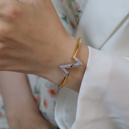 [LUCKY LOVE]VOLTE UPSITE DOWN GOLD DIAMOND BRACELET