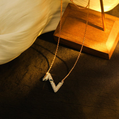 [LUCKY LOVE]VOLT SILVER DIAMOND PEDANT NECKLACE