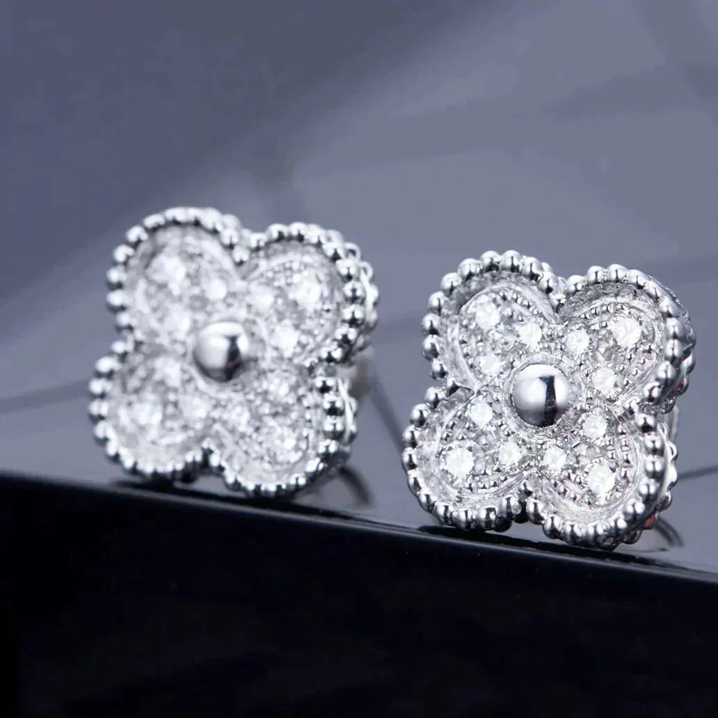 [LUCKY LOVE]CLOVER 1 MOTIFS DIAMOND STUD EARRINGS SILVER