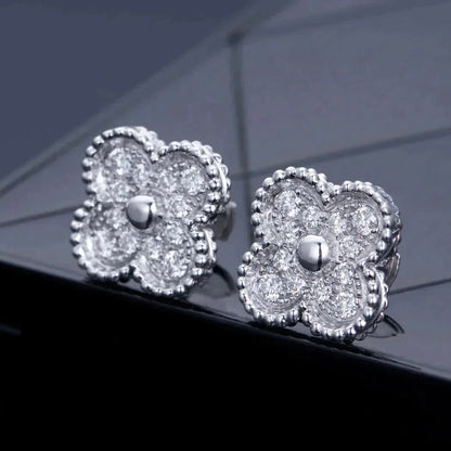 [LUCKY LOVE]CLOVER 1 MOTIFS DIAMOND STUD EARRINGS SILVER